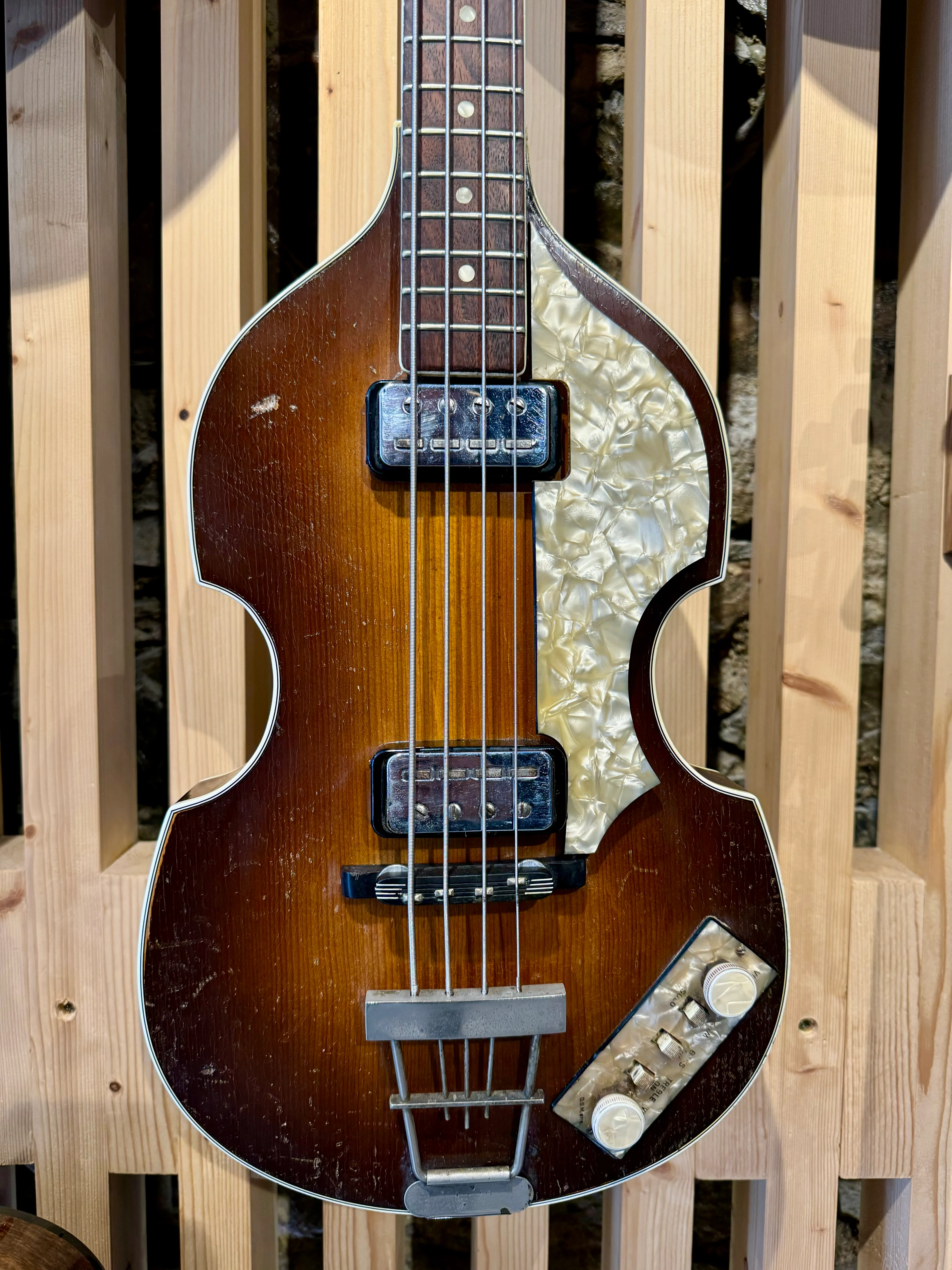 1965 Hofner 500/1 "Mersey Bass" - Image 3