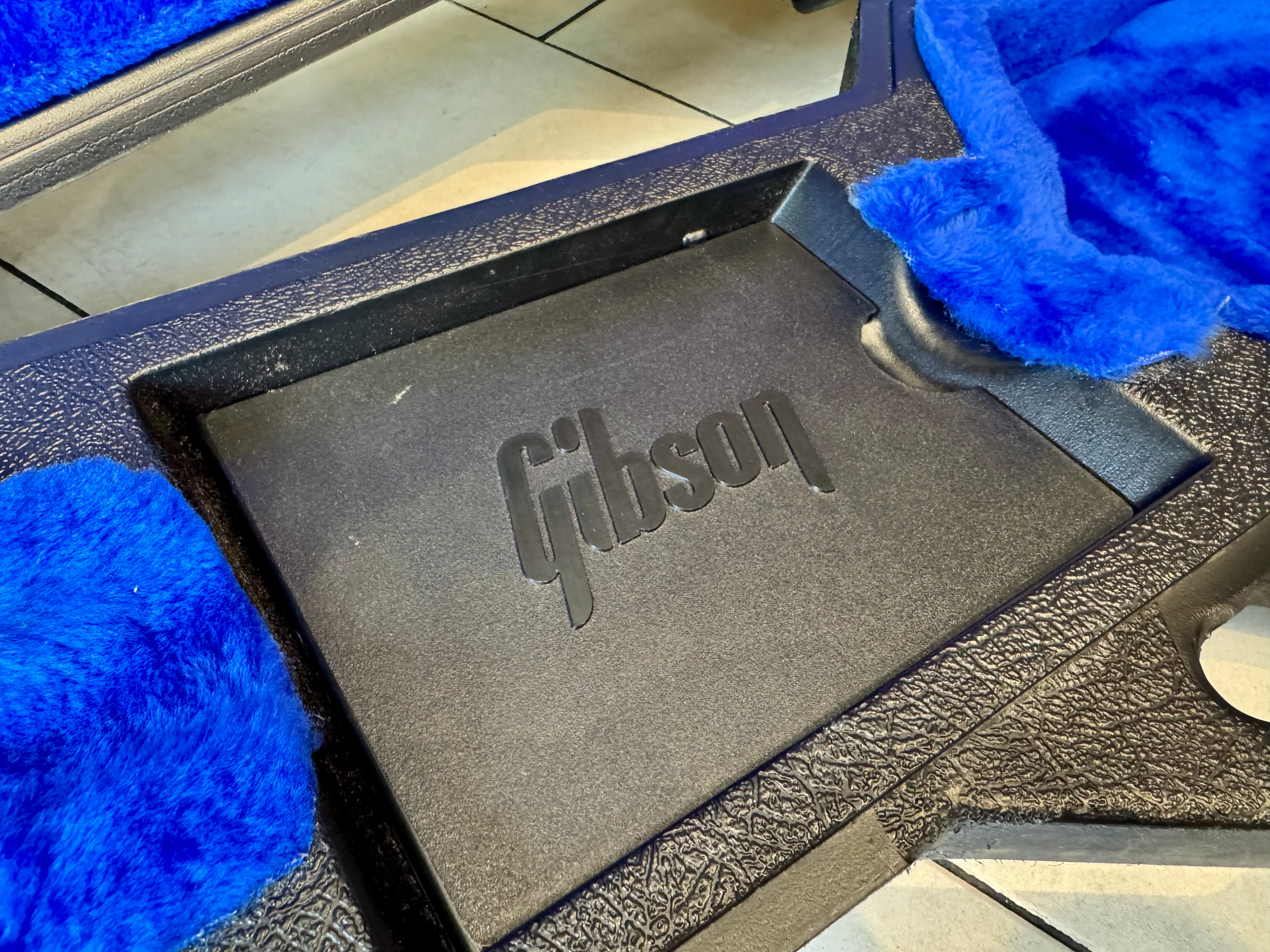 1980's Gibson Chainsaw Case Gen 3 ~ Les Paul / SG - Image 5