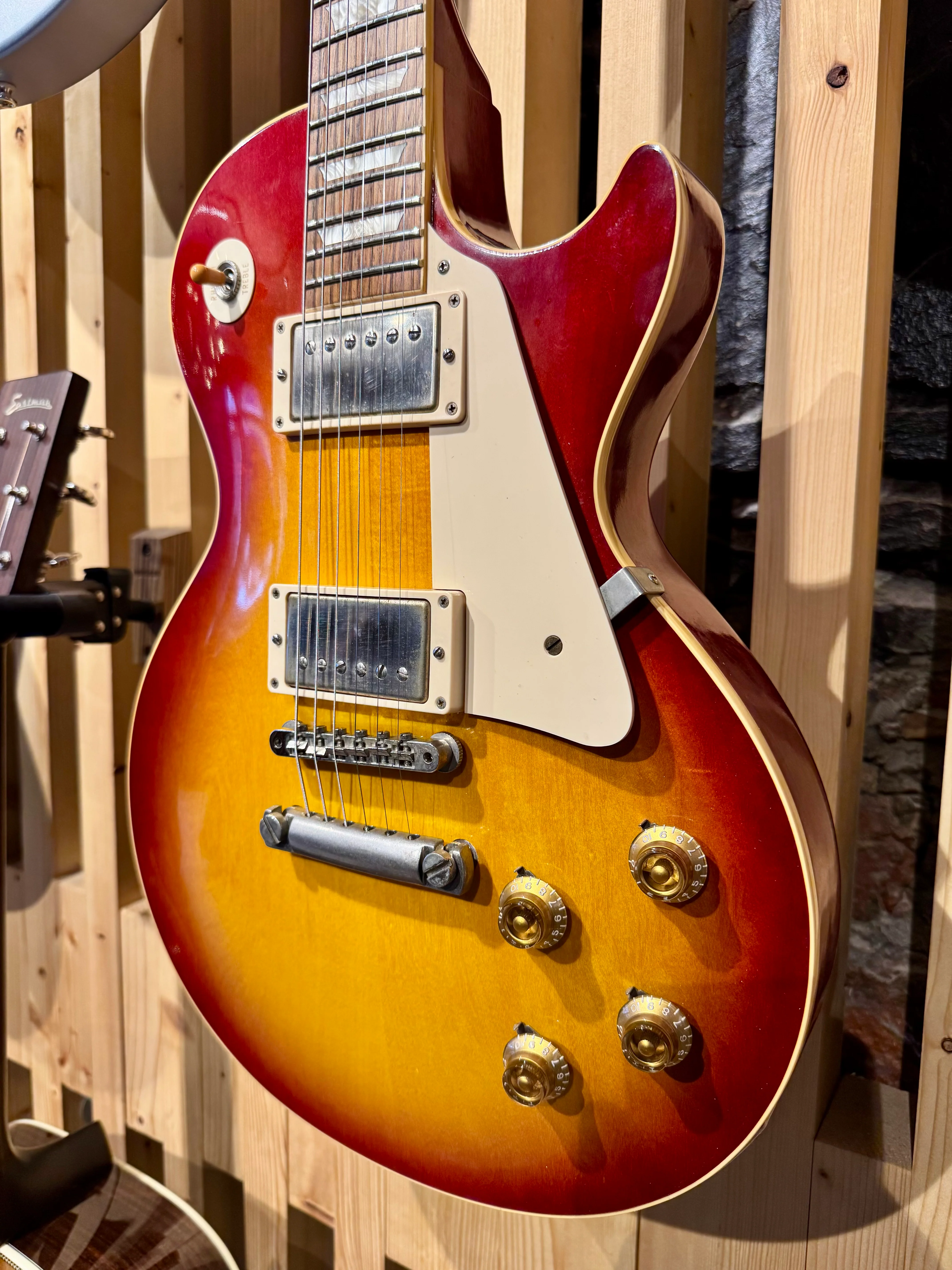 2009 Gibson Custom Shop 1958 Les Paul Re-issue (R8) - Image 4