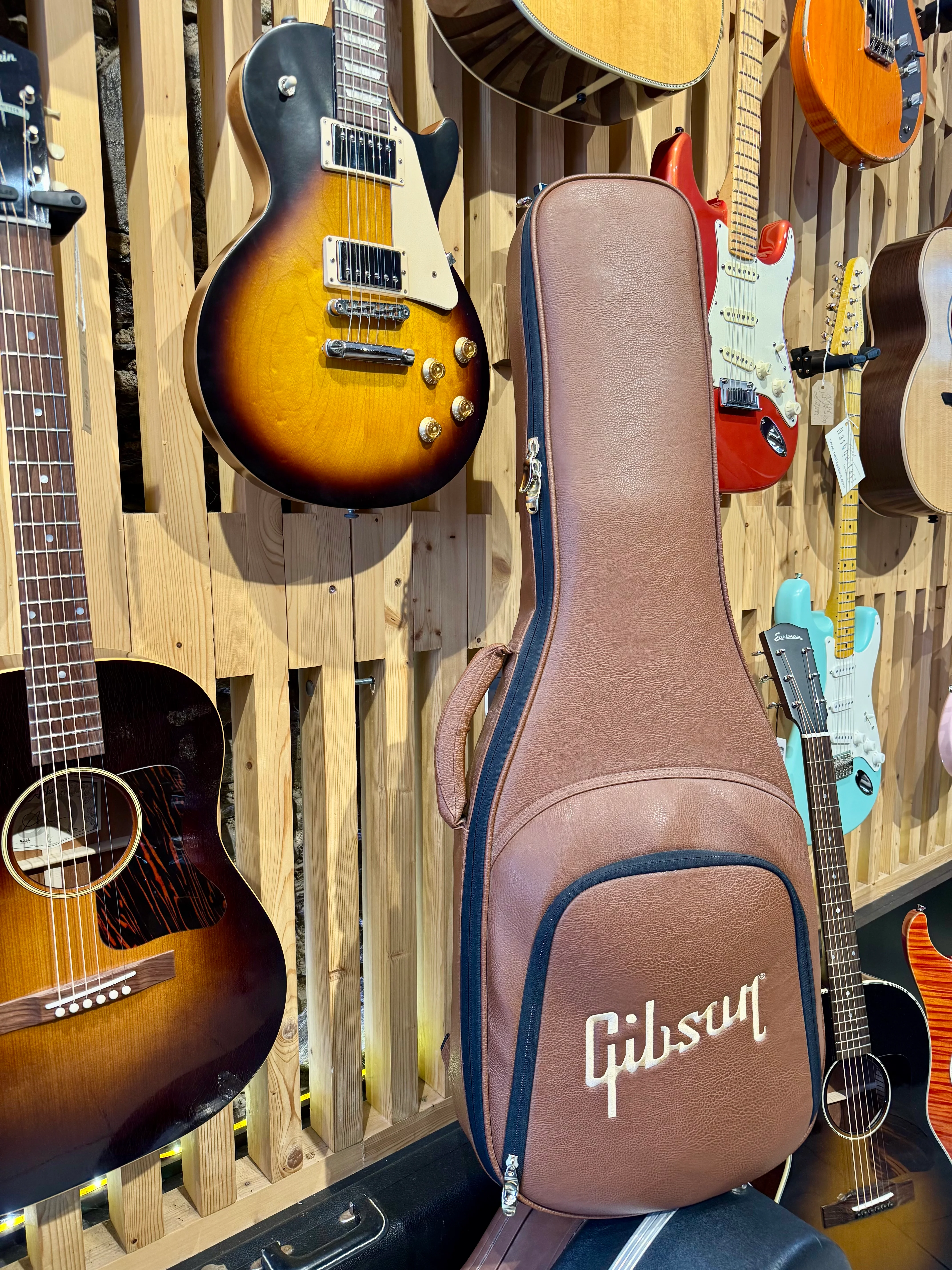 2019 Gibson USA Les Paul Tribute ~ Sunburst - Image 7