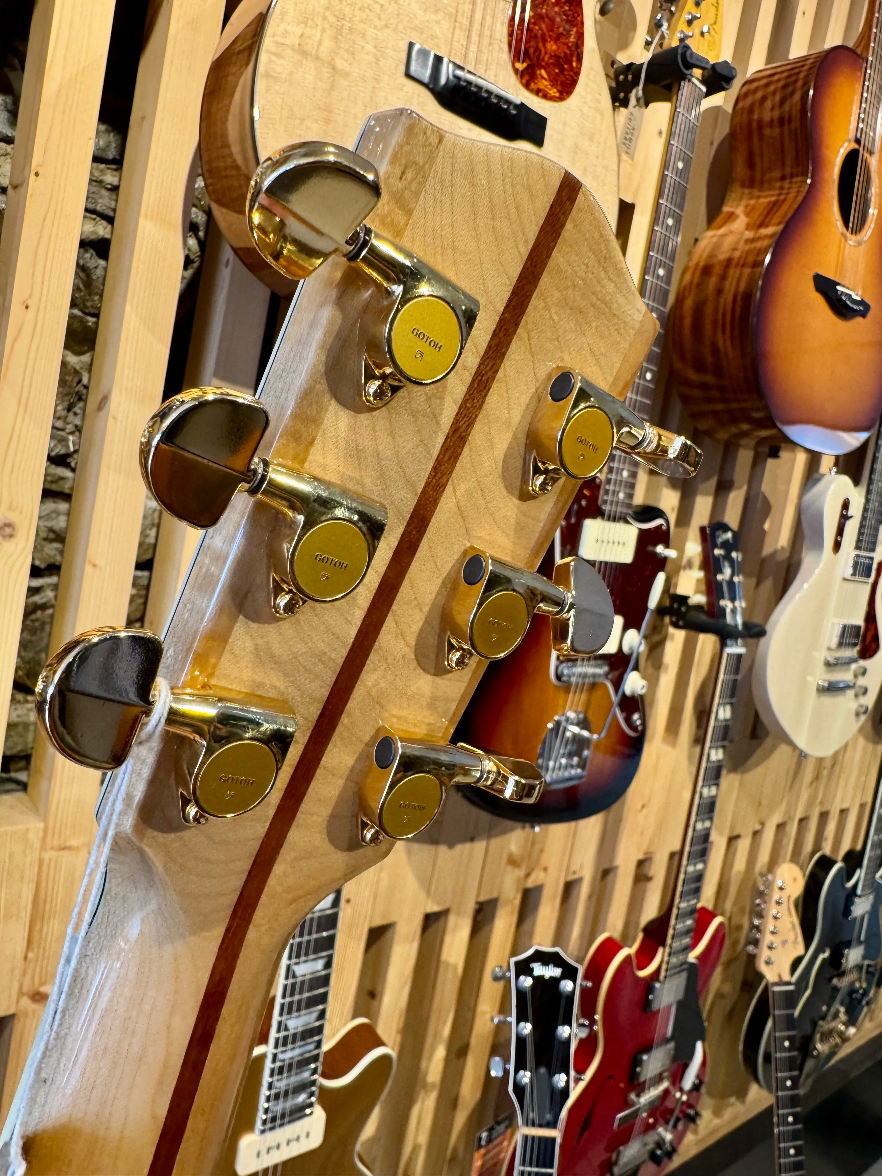 Eastman Guitars AC630 ~ Blonde (Ex Display) - Image 7
