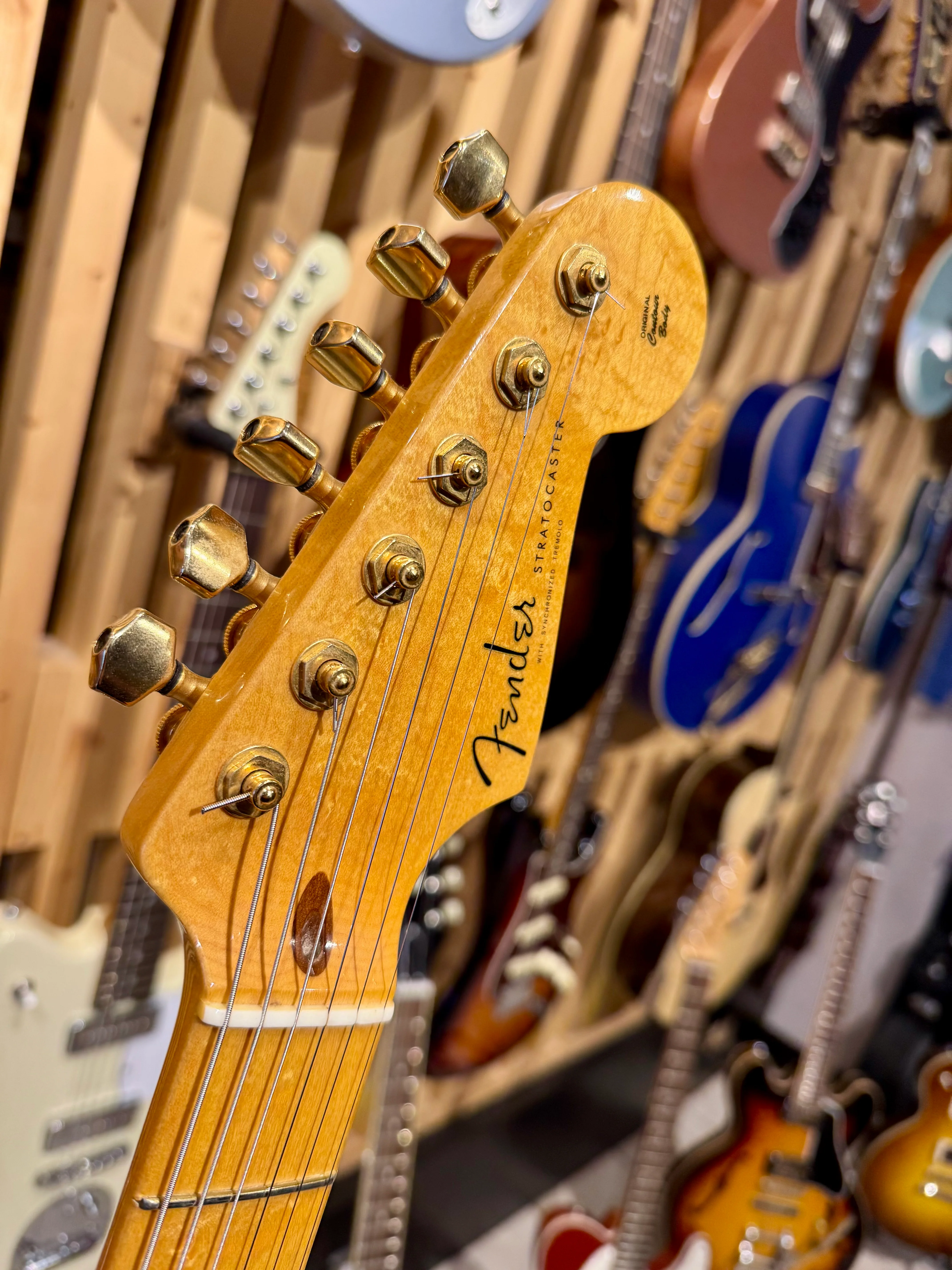 Fender Custom Shop Custom Deluxe Stratocaster USA (Preloved) - Image 7