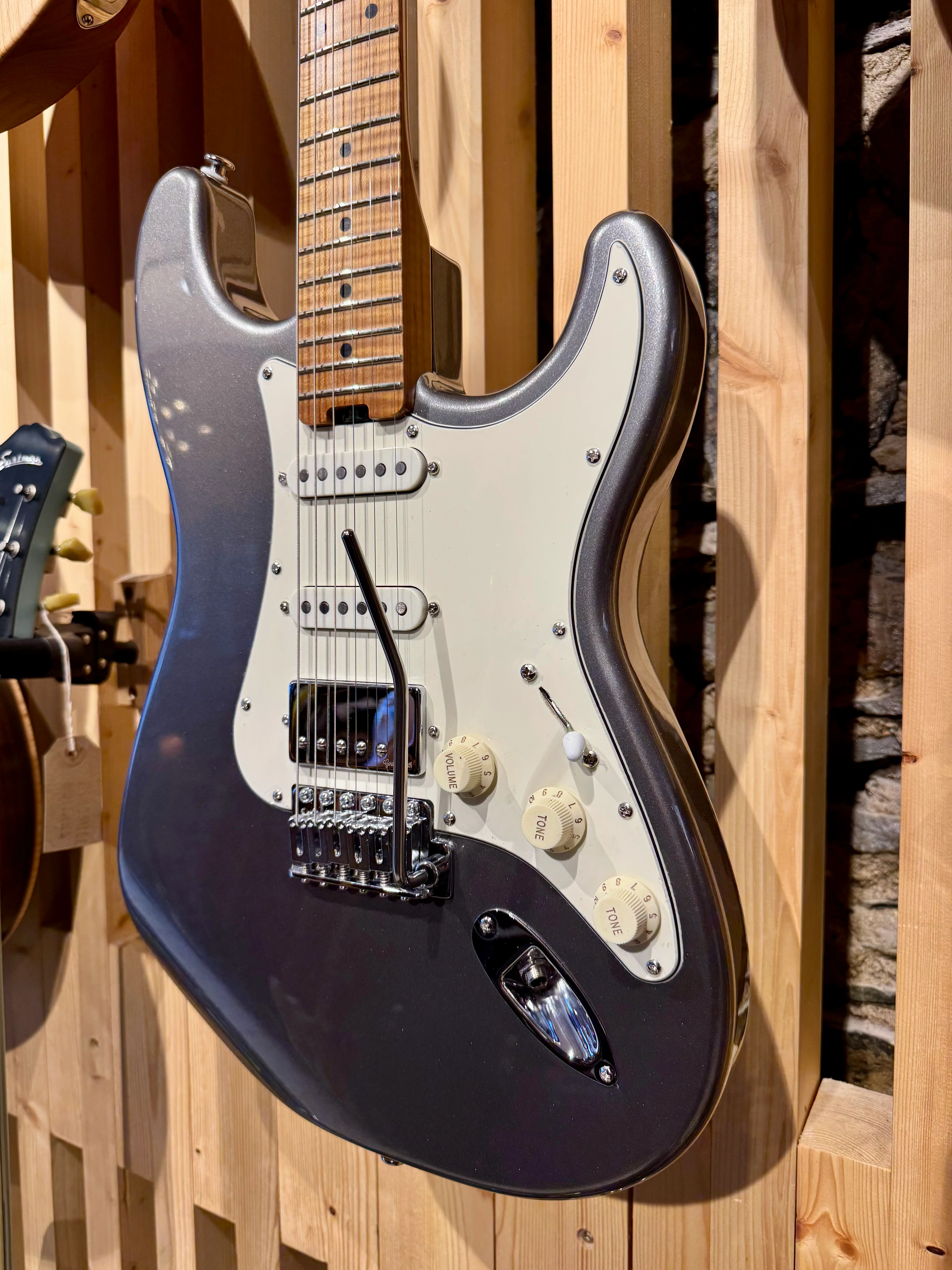 Gordon Smith Classic S ~ Viking Grey HSS - Image 3