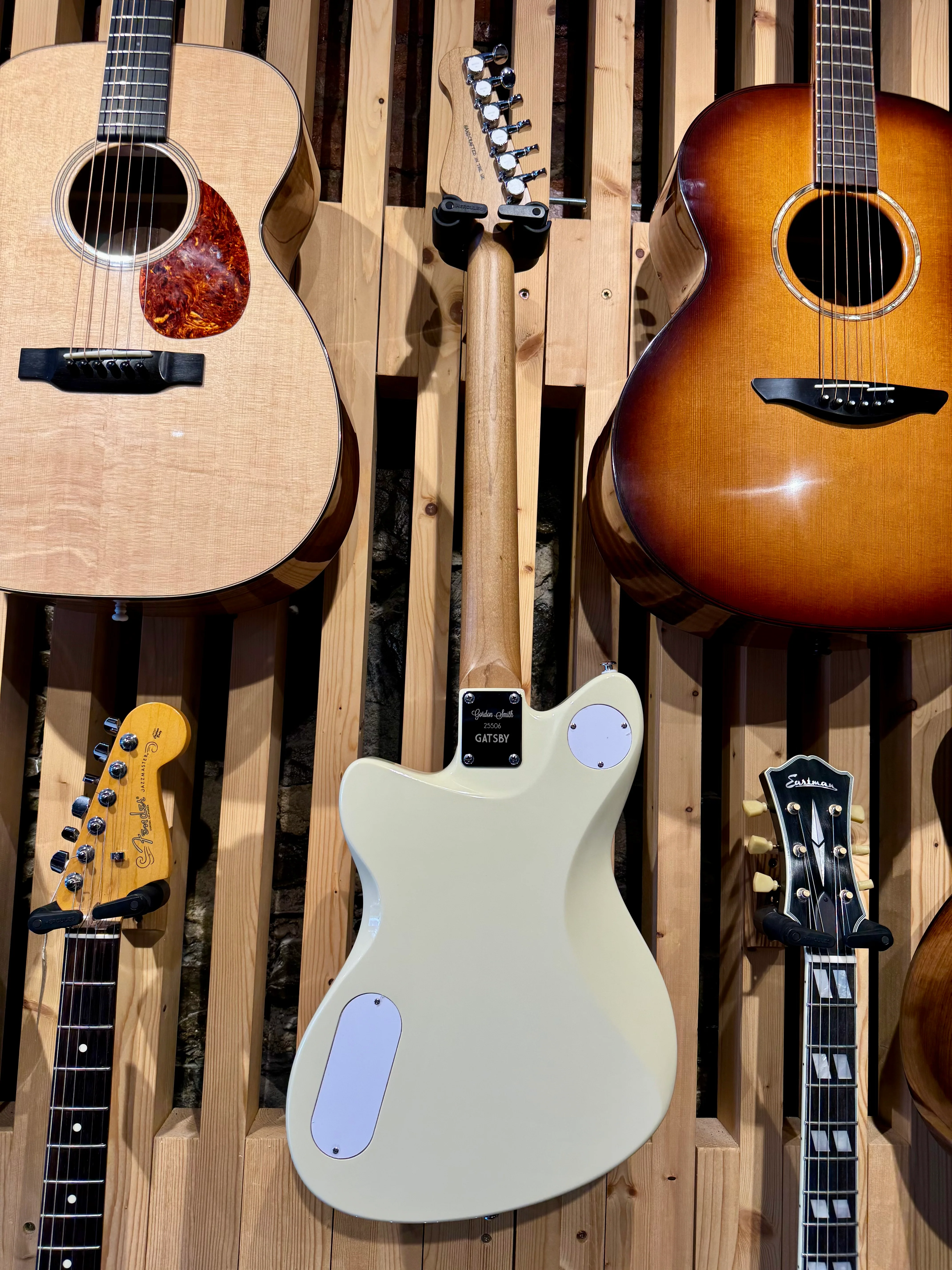 Gordon Smith Gatsby ~ Bude Cream P90 - Image 5