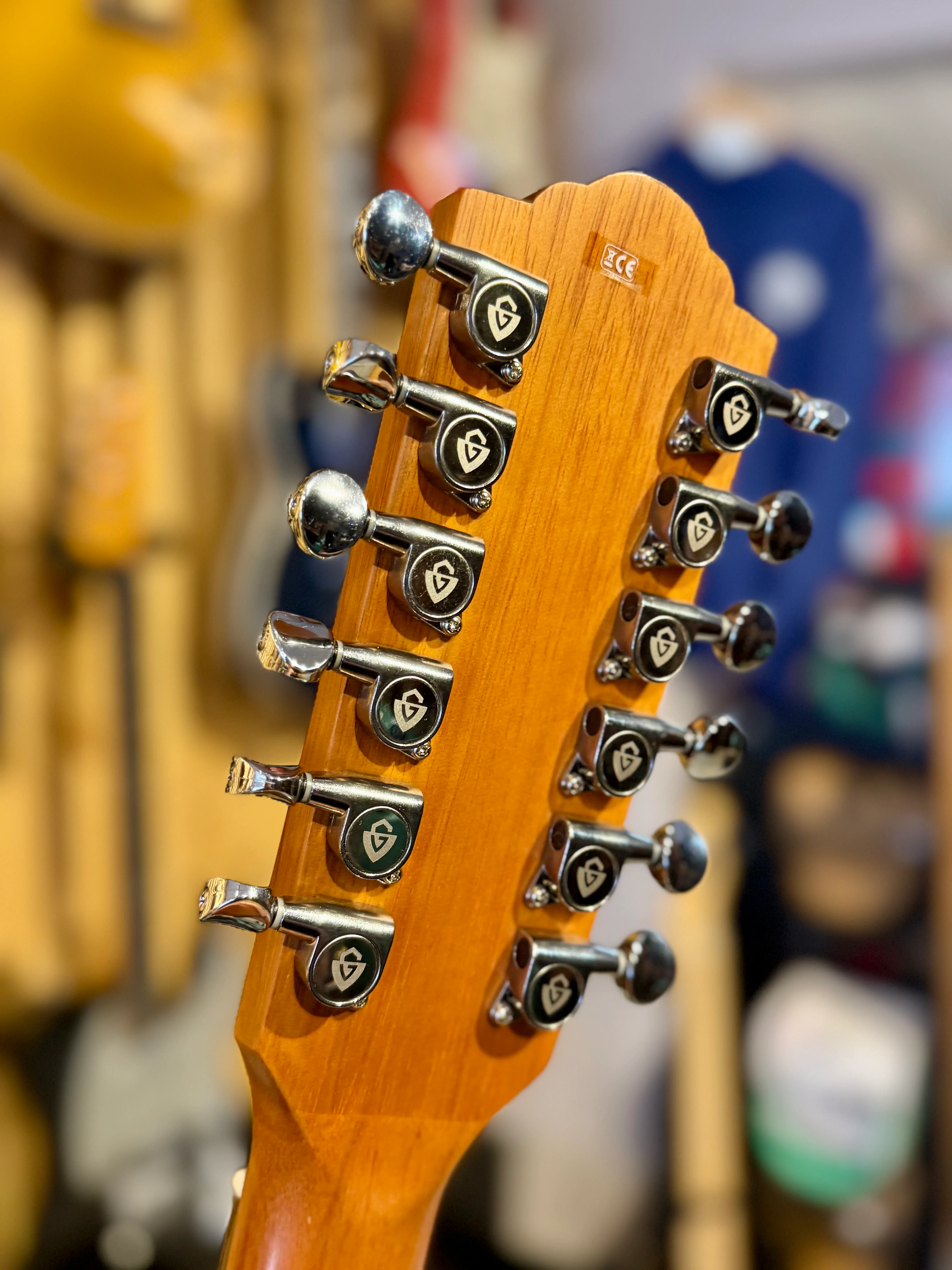 Guild F-2512e 12 String ~ Electro Acoustic(Preloved) - Image 7