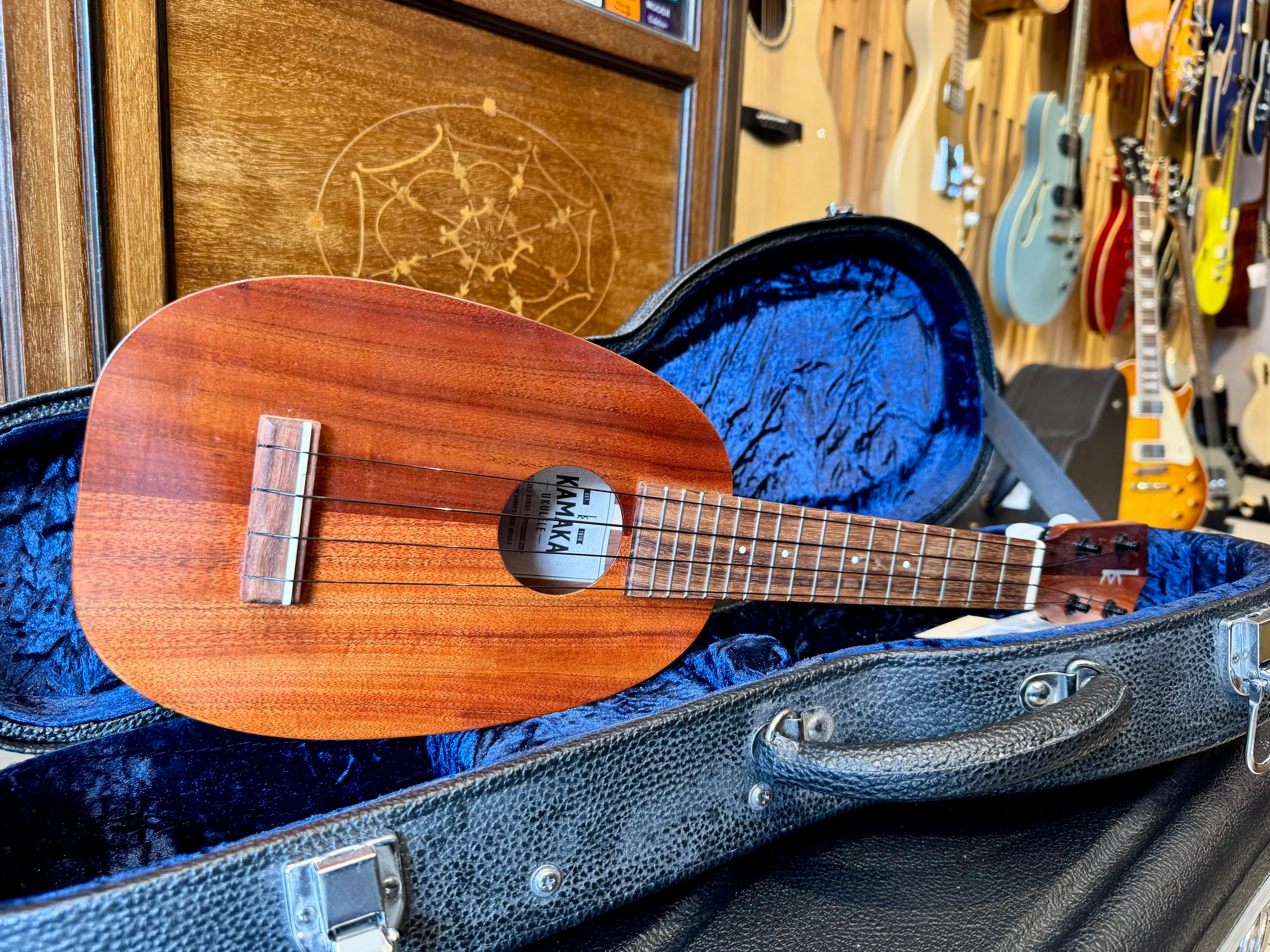 Kamaka HP-1 Pineapple Soprano Ukulele (Preloved) - Image 3