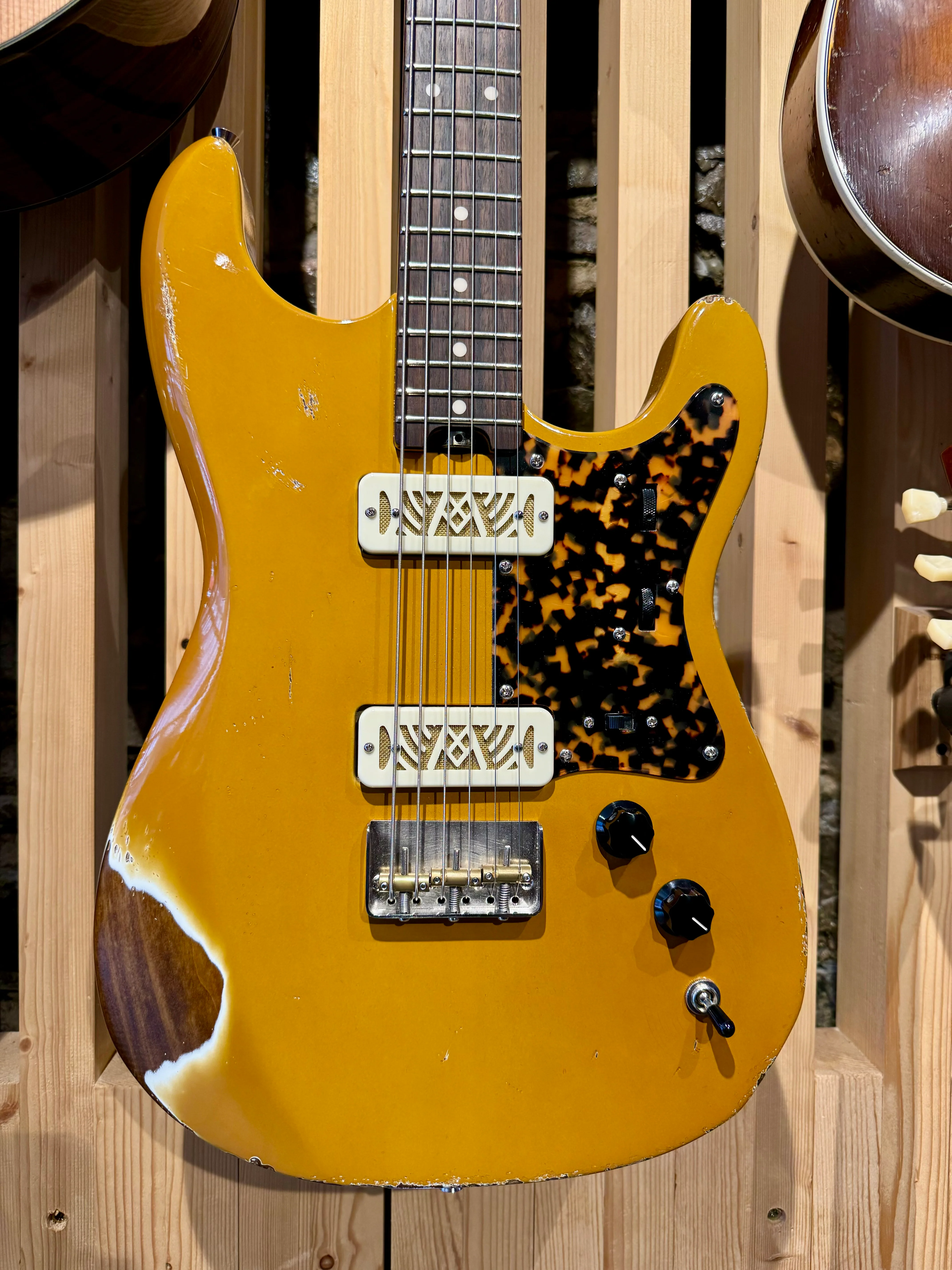 Kithara Harland / Luthier Reserve Harland 25.5" Baritone - NRG FUZZ EDITION - Image 10