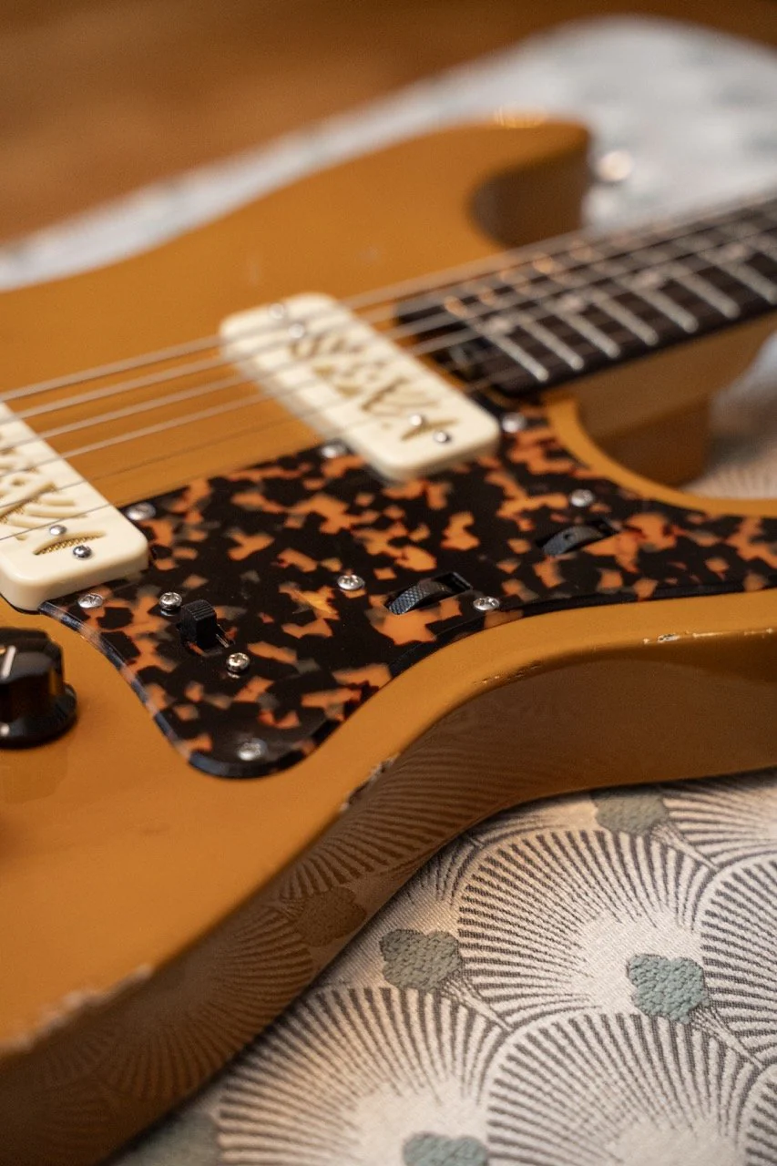 Kithara Harland / Luthier Reserve Harland 25.5" Baritone - NRG FUZZ EDITION - Image 6