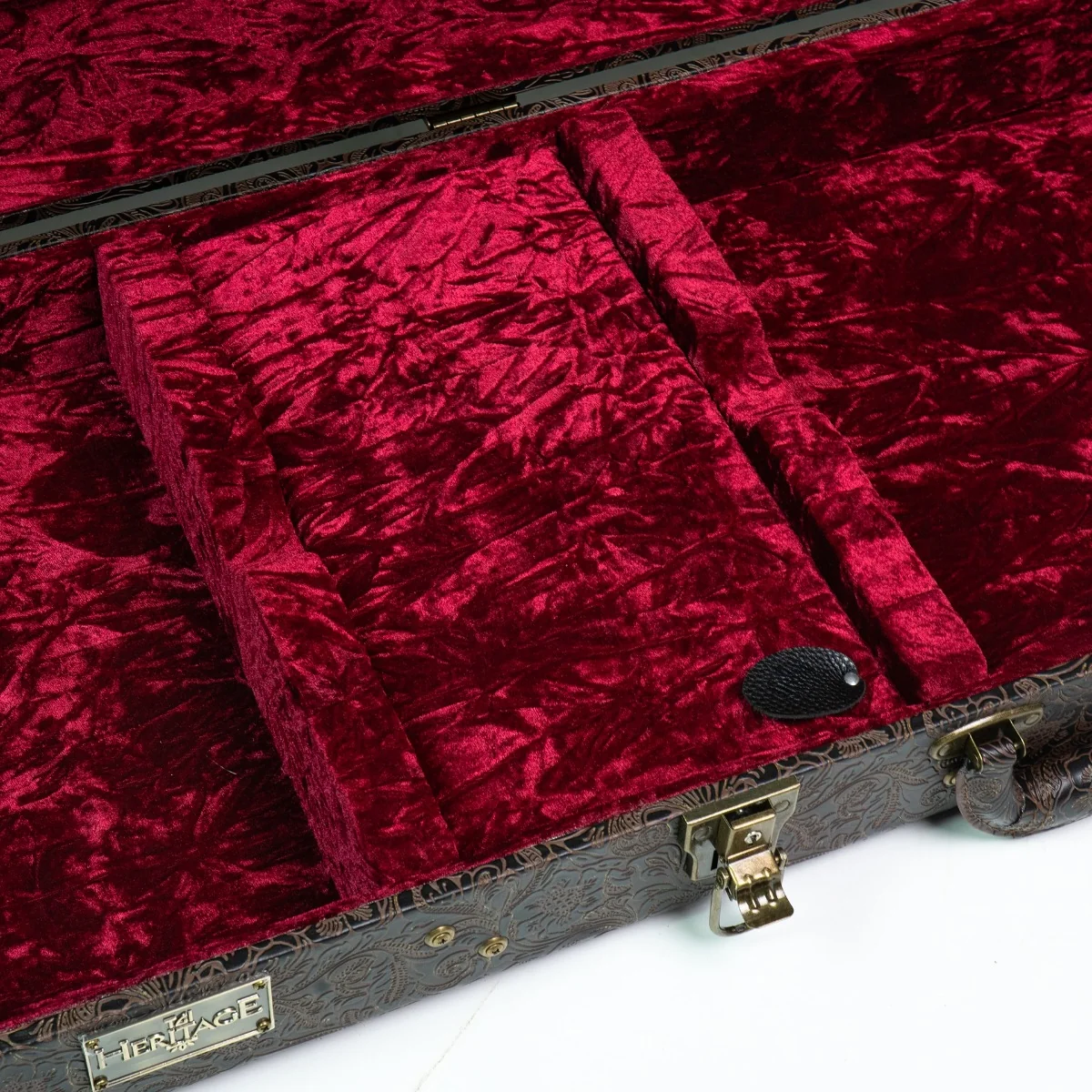 TGI Heritage Deluxe Hardcase for Strat / Tele - Model no. 1903 - Image 3