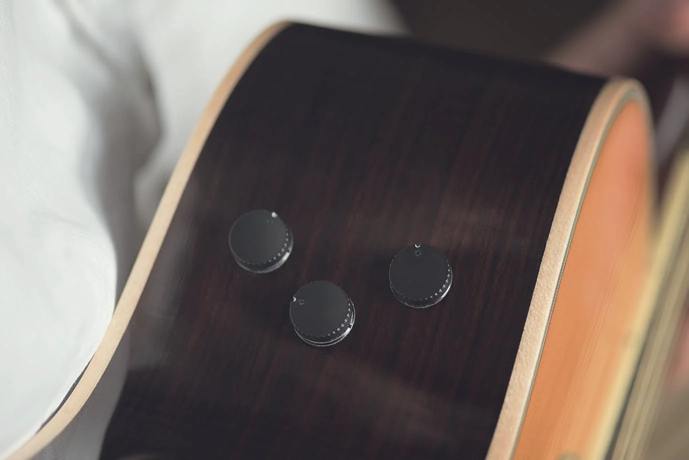 Yamaha LL-TA Transacoustic ~ Vintage Tint - Image 4